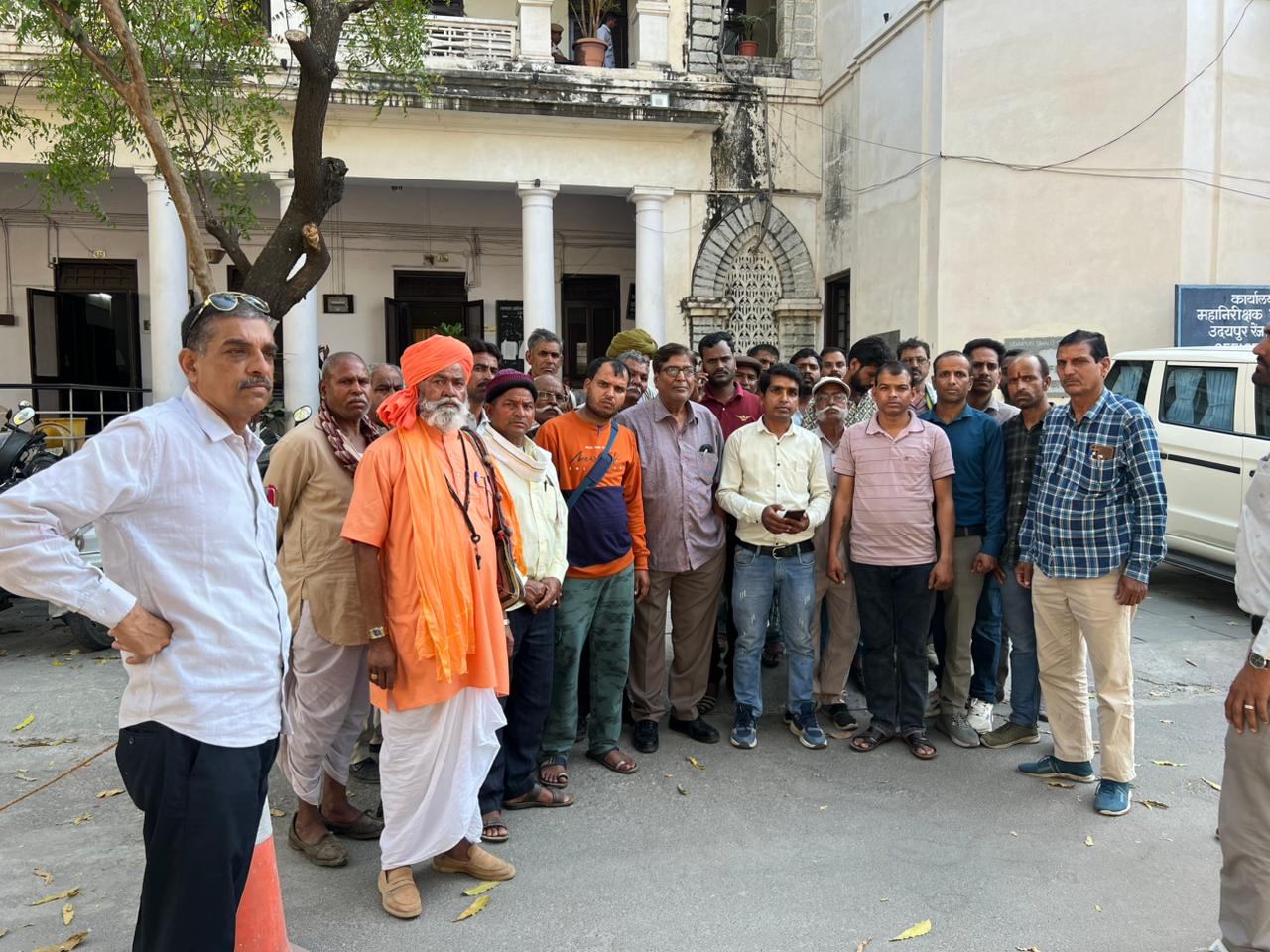 भाजपा नेता के समर्थन में उतरा मेघवाल समाज, आईजी को ज्ञापन सौंप कर राजनीतिक छवि खराब करने का लगाया आरोप