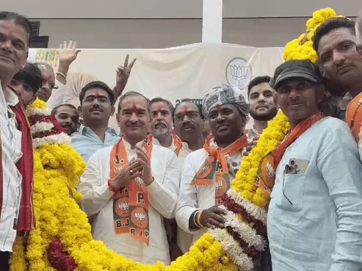 उदयपुर में कांग्रेस को लगा बड़ा झटका, 4 सरपंच सहित कई कार्यकर्ताओं ने थामा बीजेपी का दामन