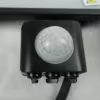 HLW LED LED Bouwlamp en LED Wandlamp met Sensor - Zwarte en Witte Vloerlamp - Koud Wit 6000K HLW LED LED Bouwlamp en LED Wandlamp met Sensor - Zwarte en Witte Vloerlamp - Koud Wit 6000K