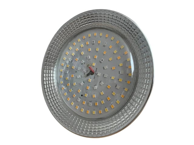 witte LED groeilamp met E27 fitting 15 watt full-spectrum voor optimale plantengroei