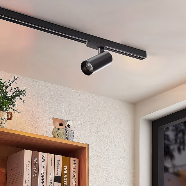 Witte verstelbare LED railspot 15W met instelbare lichtkleur 3000-6000K en 1560 lumen Witte verstelbare LED railspot 15W met instelbare lichtkleur 3000-6000K en 1560 lumen