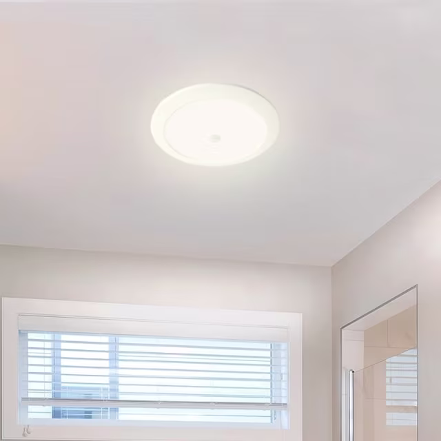 Ronde slanke LED downlight 12W inbouw met bewegingssensor warm wit licht 3000K 750 lumen Ronde slanke LED downlight 12W inbouw met bewegingssensor warm wit licht 3000K 750 lumen