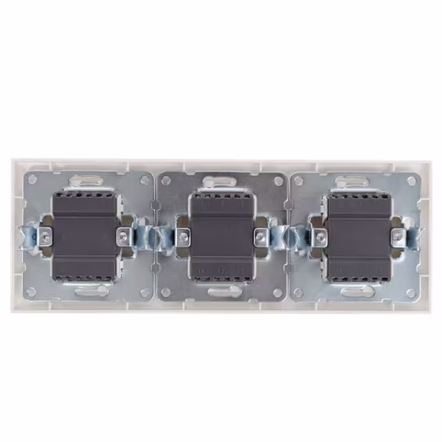 Witte 3-voudige enkelknops wisselschakelaar met kinderbeveiliging en strak design voor LED verlichting Witte 3-voudige enkelknops wisselschakelaar met kinderbeveiliging en strak design voor LED verlichting