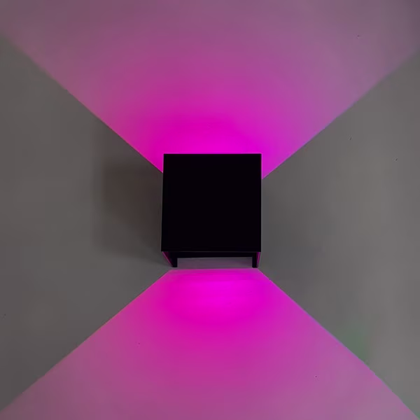 Velvalux Velvalux Slimme Dimbare LED Wandlamp 9W - RGB, IP65 Waterdicht, Verstelbare Stralingshoek Velvalux Velvalux Slimme Dimbare LED Wandlamp 9W - RGB, IP65 Waterdicht, Verstelbare Stralingshoek