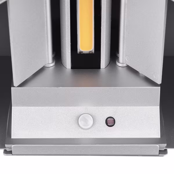 HLW LED LED Wandlamp Tuinverlichting - Metalen Vloerlamp met Sensor, Warm Wit 3000K, 5W LED HLW LED LED Wandlamp Tuinverlichting - Metalen Vloerlamp met Sensor, Warm Wit 3000K, 5W LED