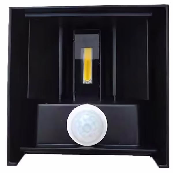 Velvalux LED Wandlamp met Sensor - Waterdicht IP65 - Instelbare Stralingshoek - Warm Wit 2700K–3000K - 6W LED - Zwart & Wit Velvalux LED Wandlamp met Sensor - Waterdicht IP65 - Instelbare Stralingshoek - Warm Wit 2700K–3000K - 6W LED - Zwart & Wit