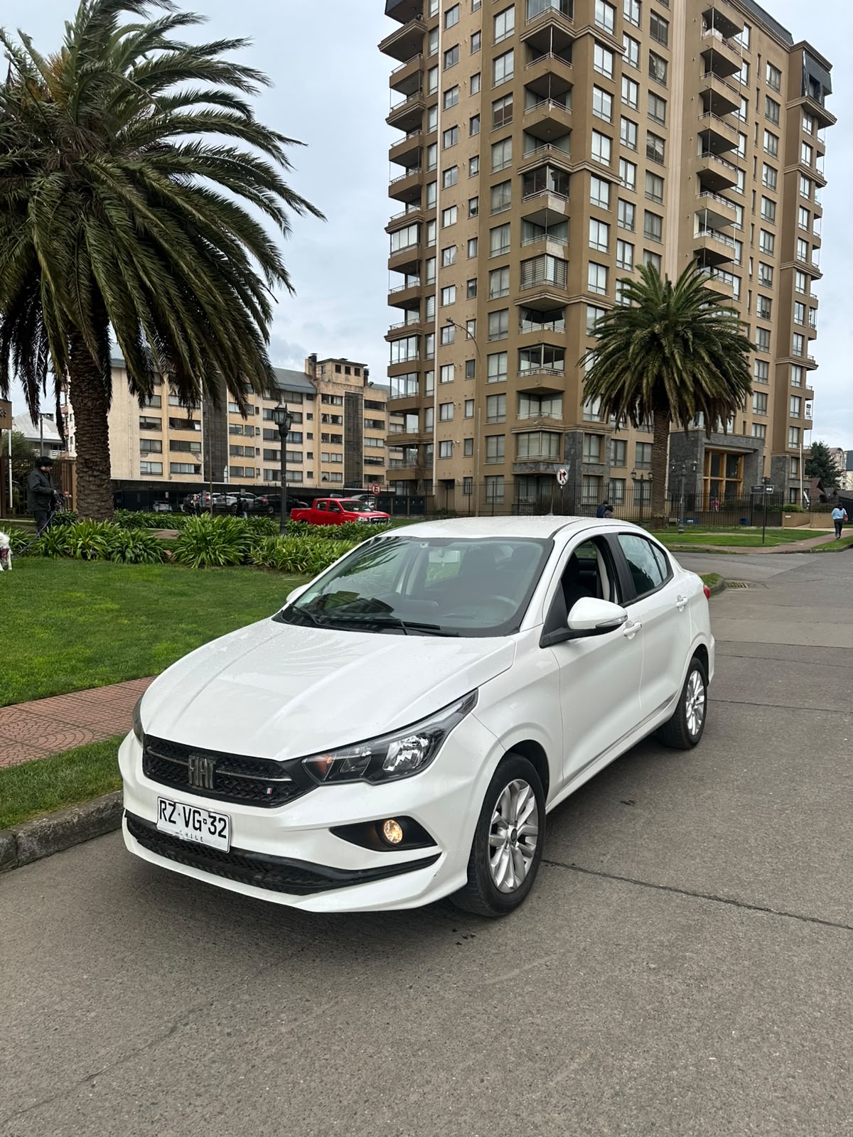 FIAT CRONOS 1.8 - Imagen 1