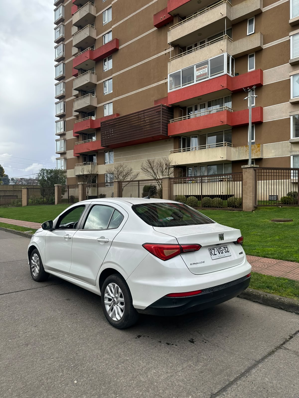 FIAT CRONOS 1.8 - Imagen 6