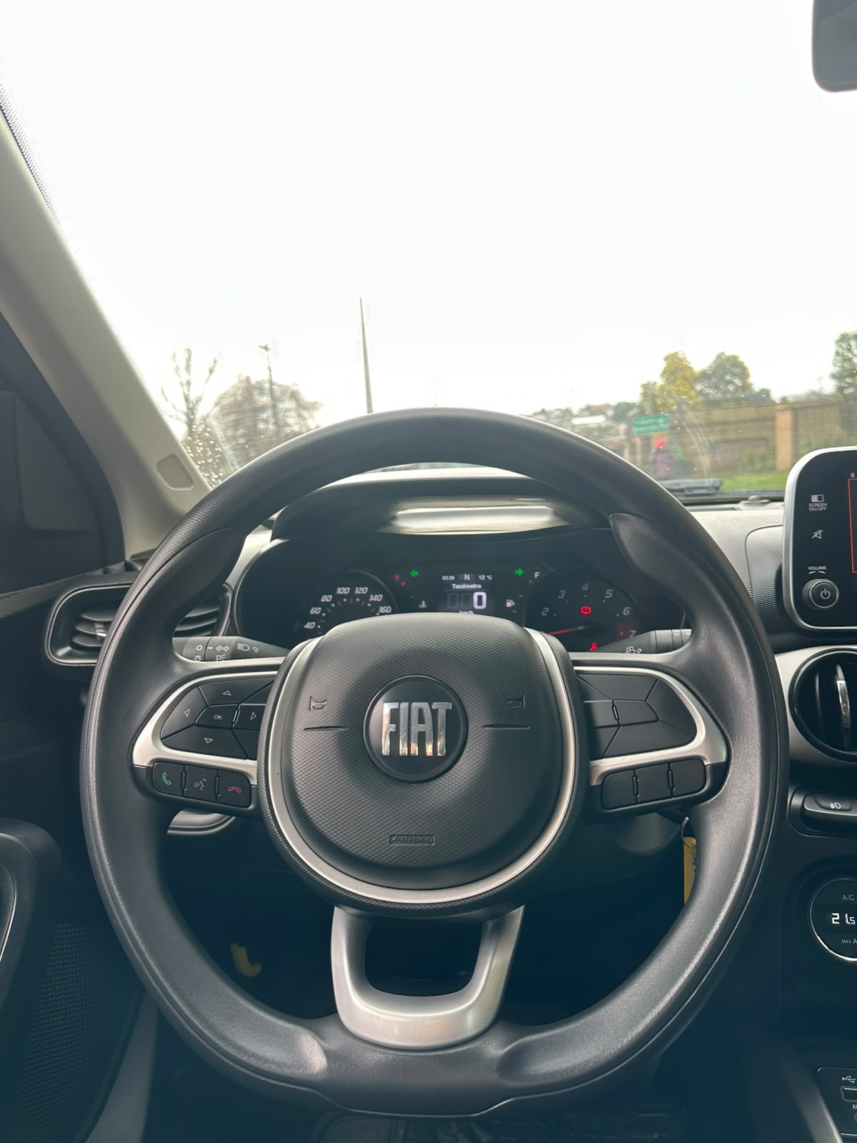 FIAT CRONOS 1.8 - Imagen 10