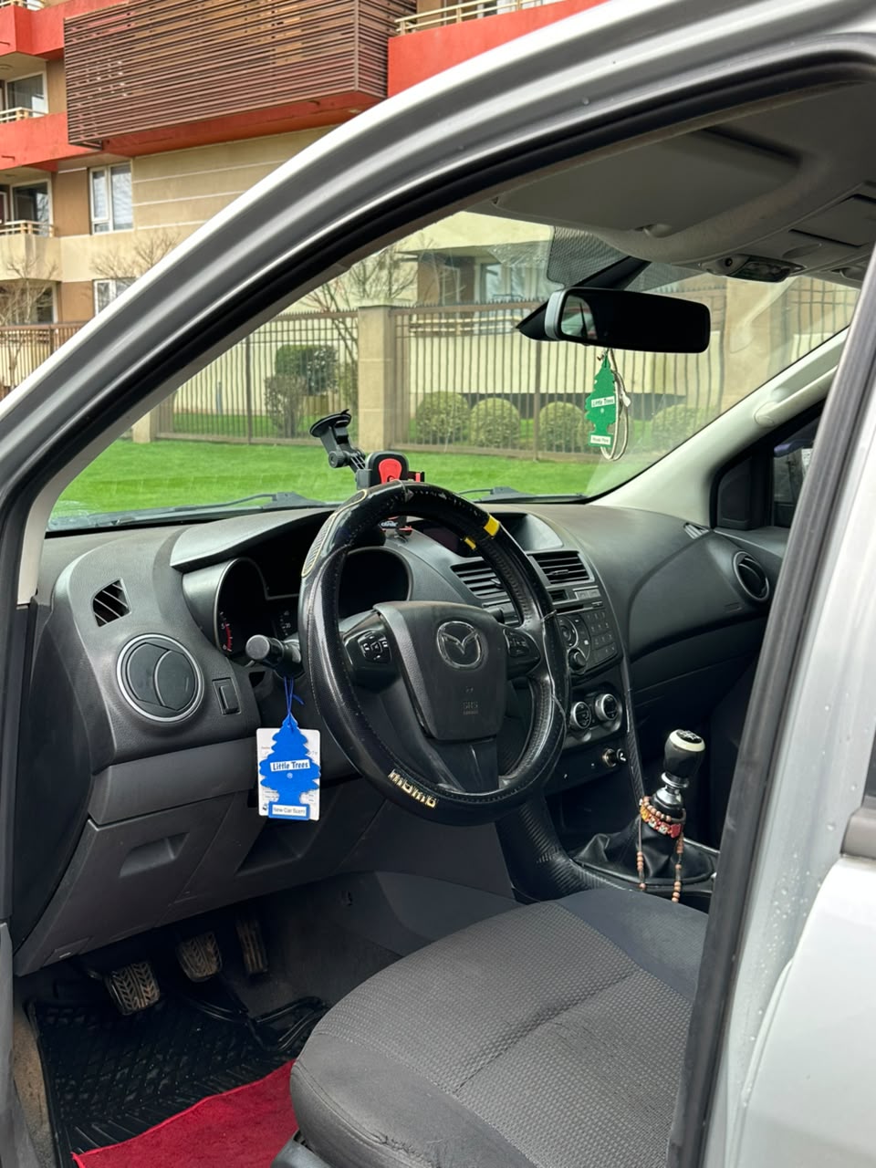MAZDA BT50 2.2 - Imagen 2
