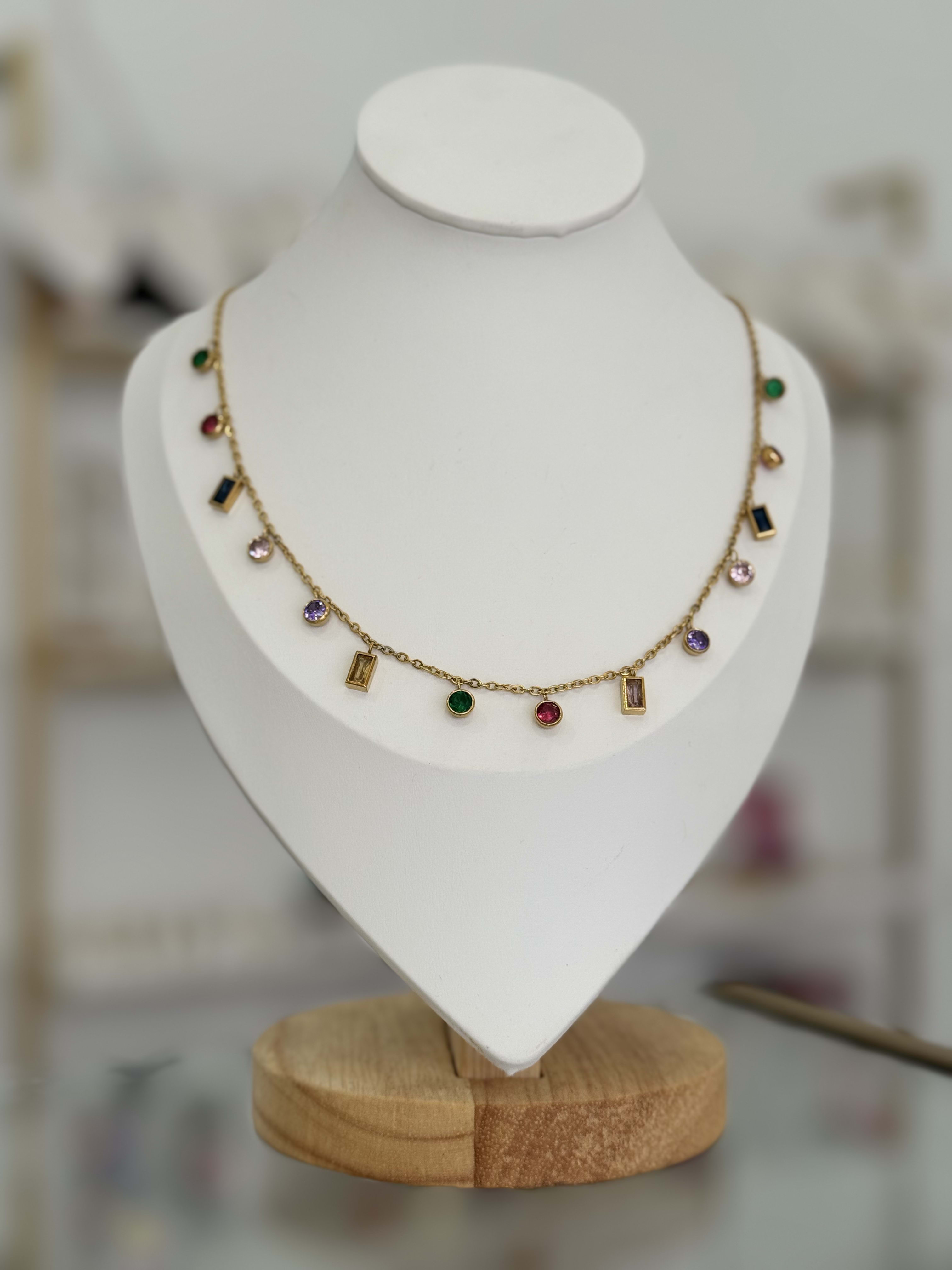 Collar Cadena Estación Zirconias Gemas Arcoíris Chapa Oro 14K Acero Inoxidable Mujer