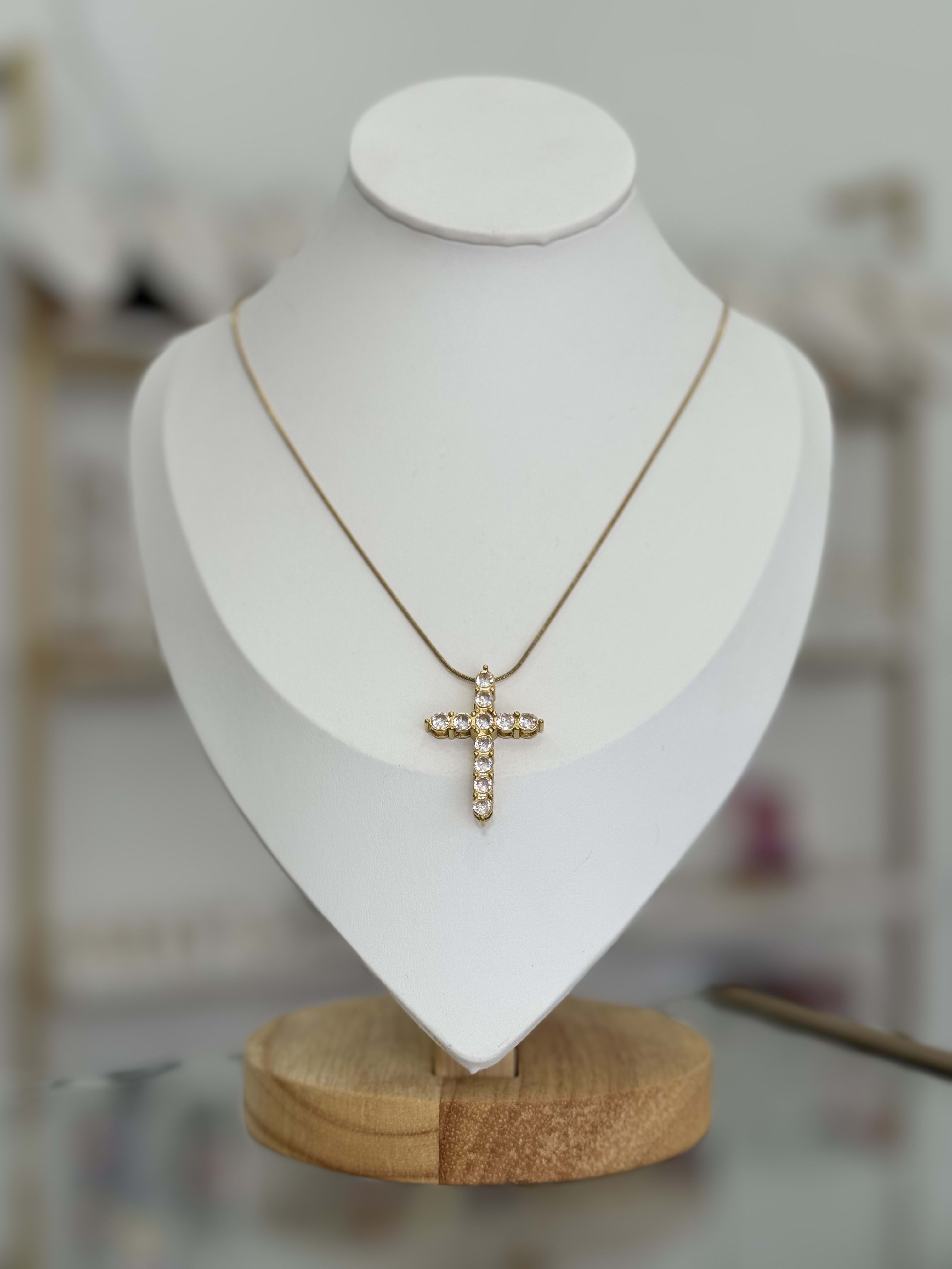 Collar Cadena Delgada Cruz Zirconias Elegante Chapa Oro 14K Acero Inoxidable Mujer