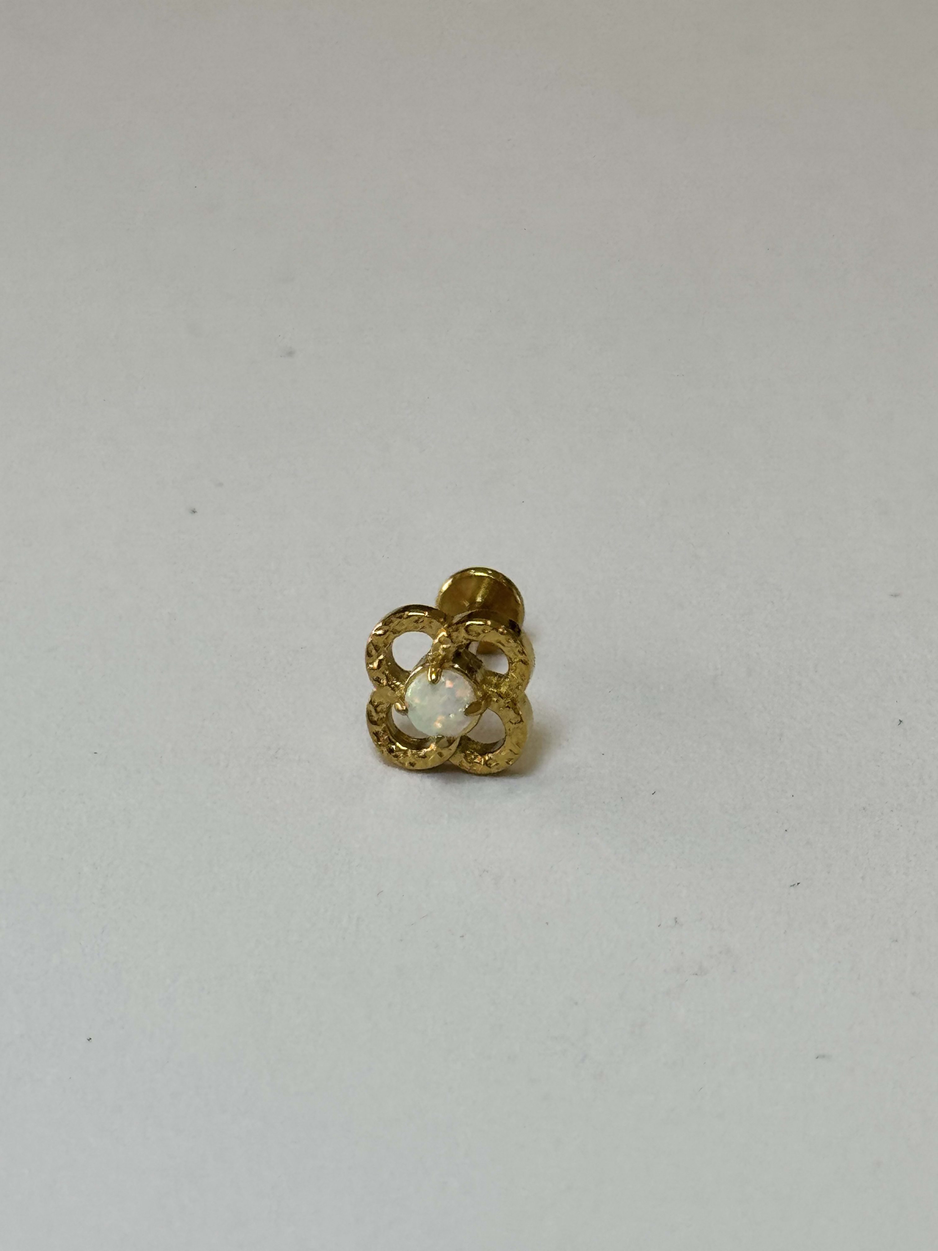 Piercing labret  titanio 16G, flor con piedra opal, doradaorada