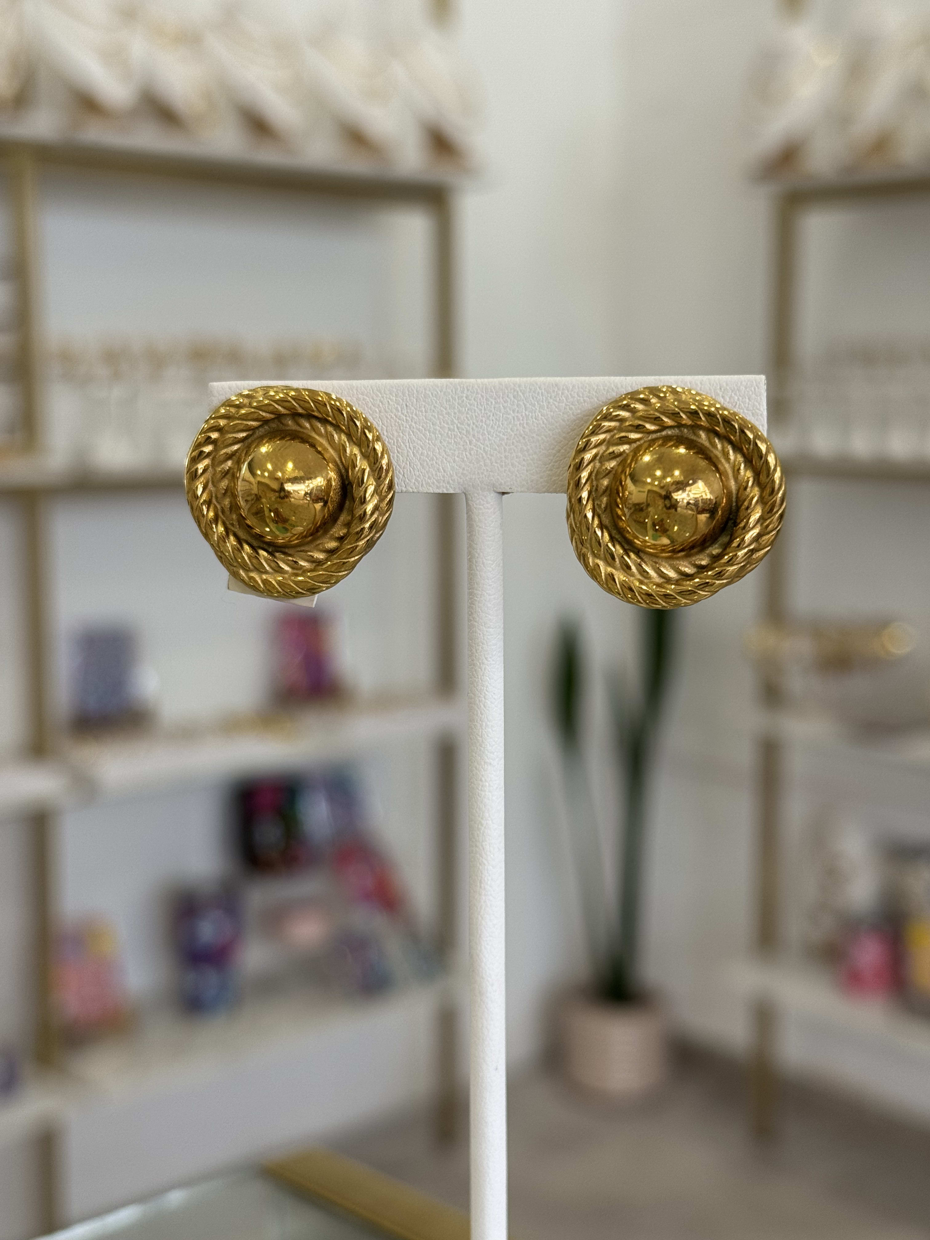 Aretes Cuerda Dorados Elegantes Sofisticados Acero
