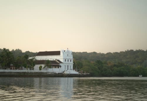 Resorts Near Dabolim Airport