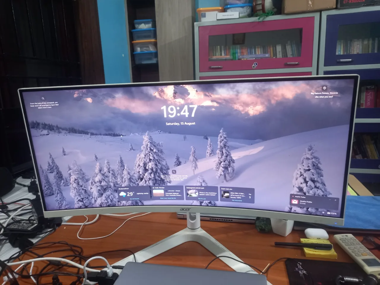 Acer XZ306CX 29.5-Inch Ultrawide Curved Monitor - Image 1