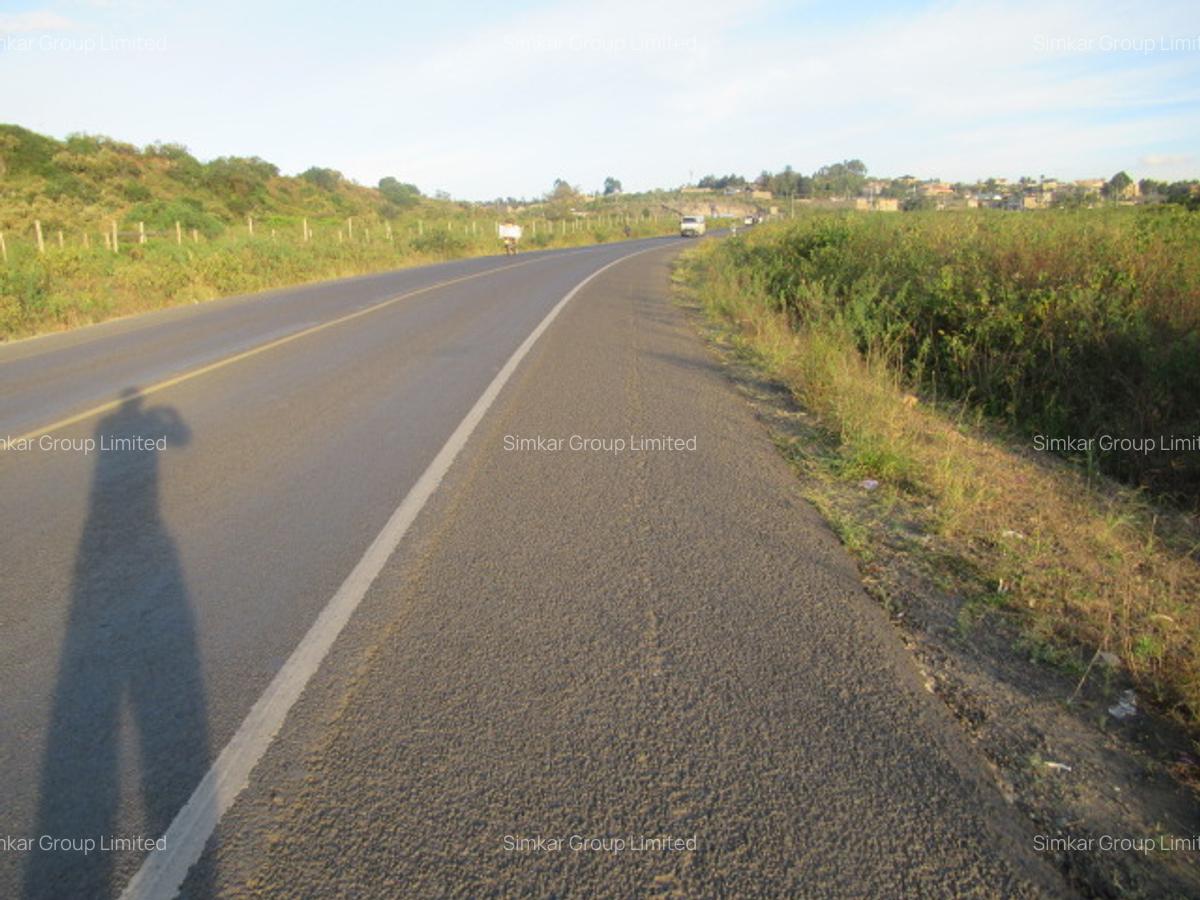 15 ac Land at Off Nairobi-Nakuru Rd