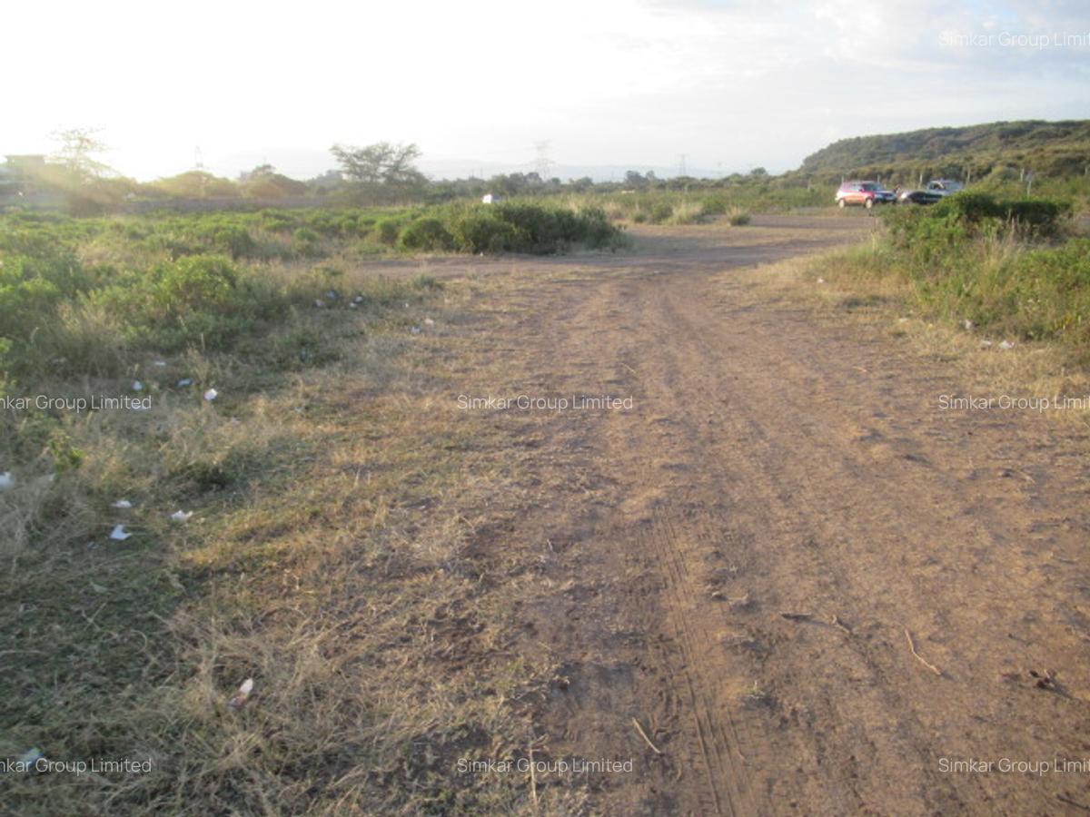 15 ac Land at Off Nairobi-Nakuru Rd