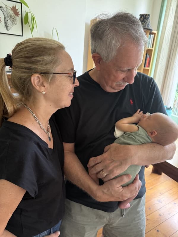Meets his American grandparents