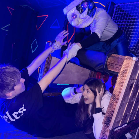 Отзыв пользователя piu_piu_pim о квесте «FNAF. Закрытый лунапарк»