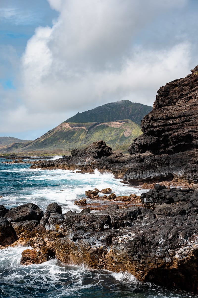 Rugged Koko Coastline (Vertical)