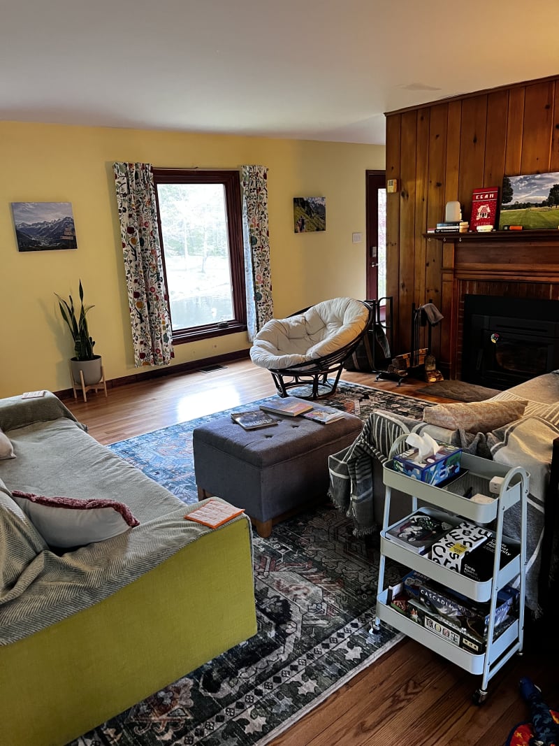 Living area, third angle