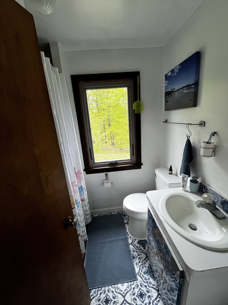 Upstairs bathroom