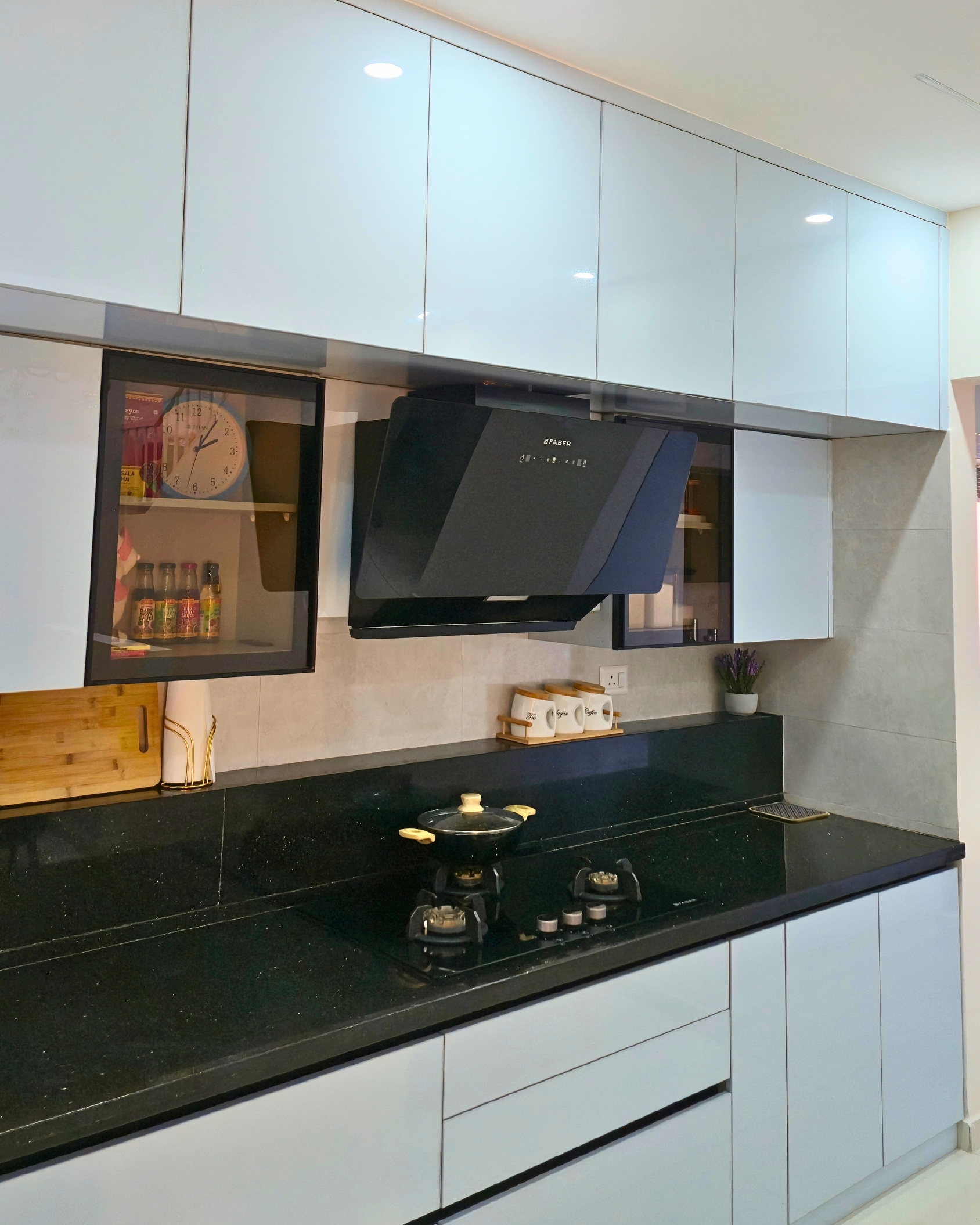 Floor-to-Ceiling Appliance Wall & Tall Pantry Tower