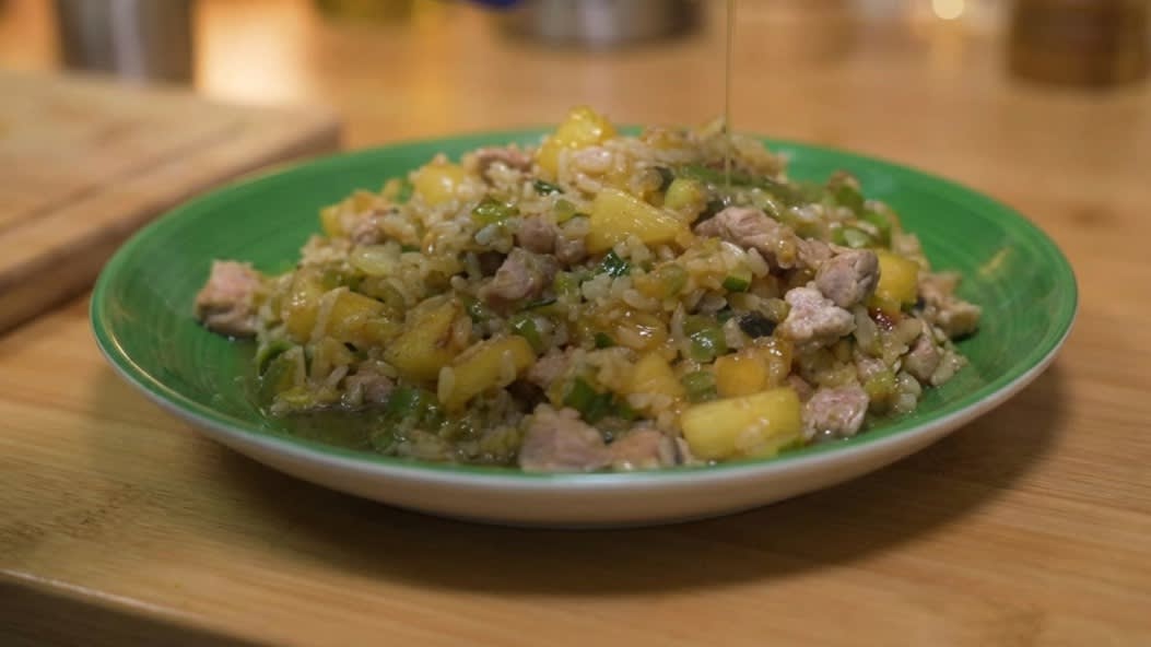 Arroz con Manzana Pink Lady y Cerdo