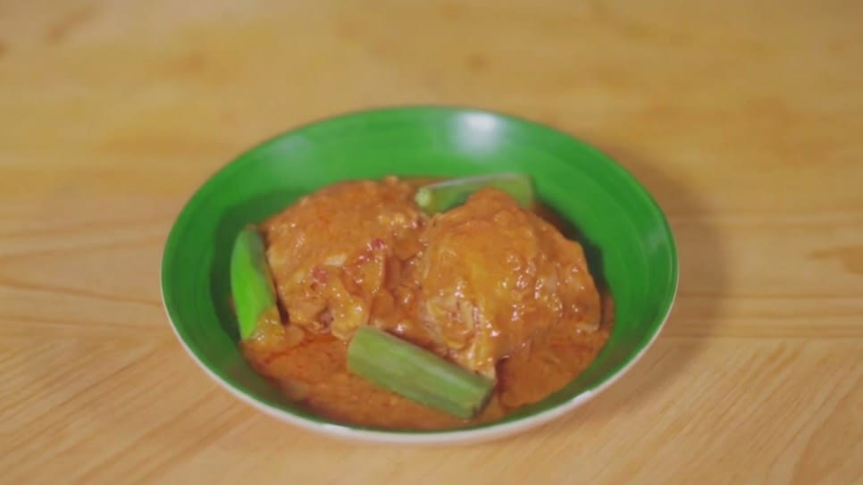 Muamba de Gallina de Angola