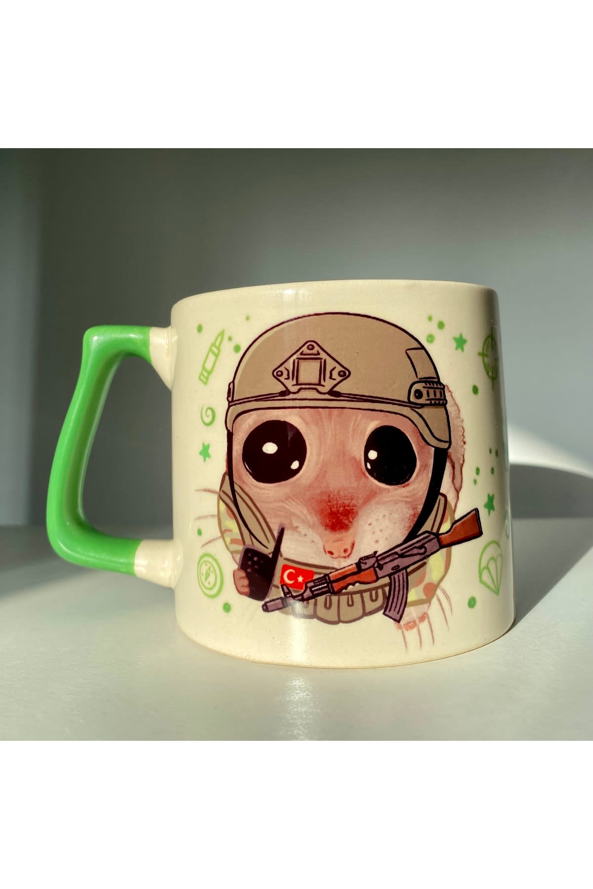 Sad Üzgün Hamster - Meslek: Asker (Soldier) Kupa Bardak Fincan