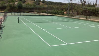 CENTRO DE TENIS Y PADEL LA BASTIDA – photo 1