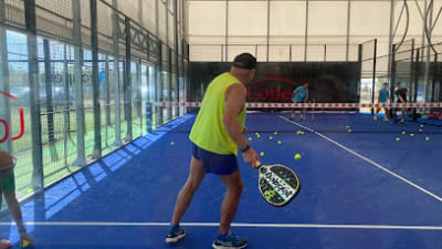 Beonepadel | Escuela de pádel – photo 1