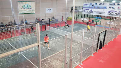 Pádel 5 Linares – photo 1