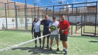 Padel Esquinzo – photo 1
