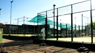 La Plana Sports Club , tenis y pádel – photo 1