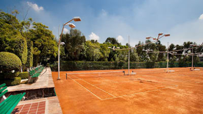 Club Mundet – photo 1