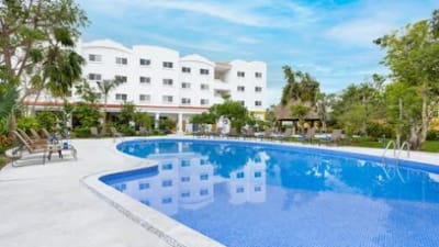 Courtyard Cancún Airport – photo 1