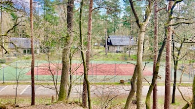 tennisbaan Rabbit Hill – photo 1