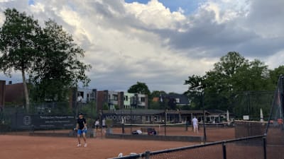 L.T.C. Bloemendaal – photo 1