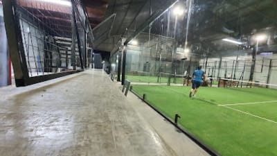 Paddock - Club de Pádel – photo 1