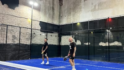 Hangar 2435 Club de Padel – photo 1