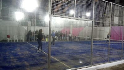 Canchas Fútbol 5 y Paddle Cubiertas | Marbella Lanús – photo 1