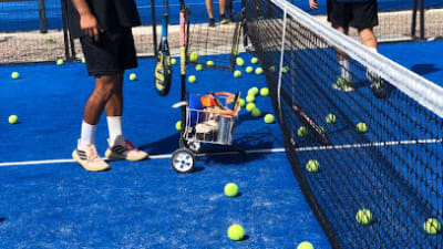 Padel Cartoon – photo 1