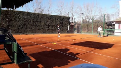 Club Atlético Monte Grande. Tenis – photo 1