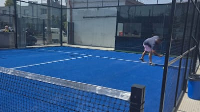 Match Point Castelar – photo 1