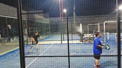 West Club - Padel & Futbol (Centro de San Rafael) – photo 1