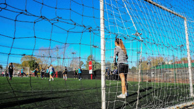 San Isidro Fútbol – photo 1