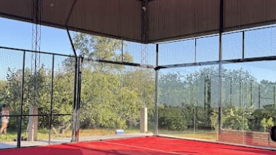 Match Point Ruta 17 – photo 1