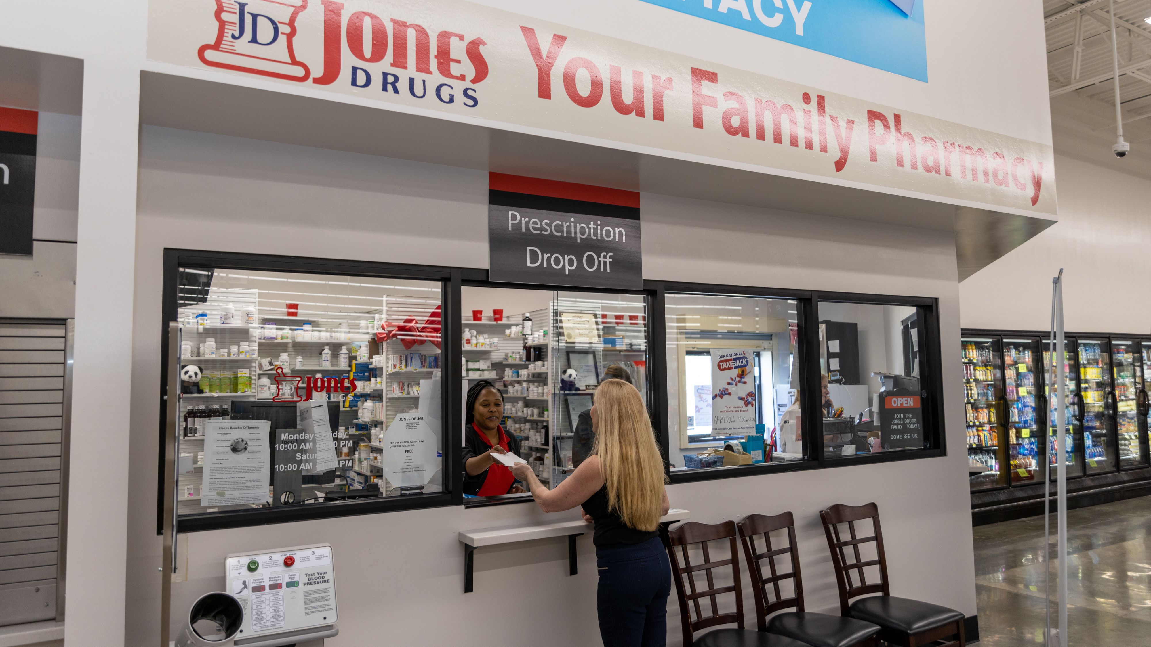 Jones_Drugs_Phenix_City_9908_2